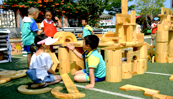 幼兒園游戲多元化創(chuàng  )新 